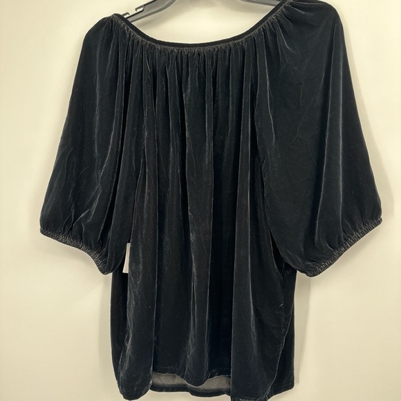 Old Navy Sz 2X Black Velvet Blouse Top NWT - Picture 6 of 6